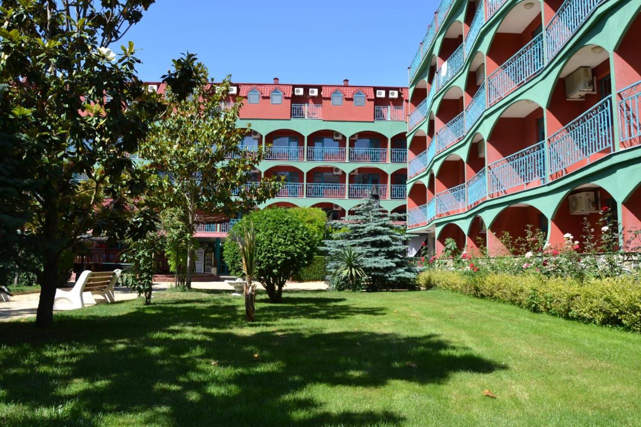 Отель Hotel Kokiche Солнечный Берег-16